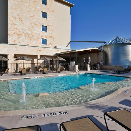 Holiday Inn San Antonio Northwest- Seaworld Area By Ihg Exterior foto