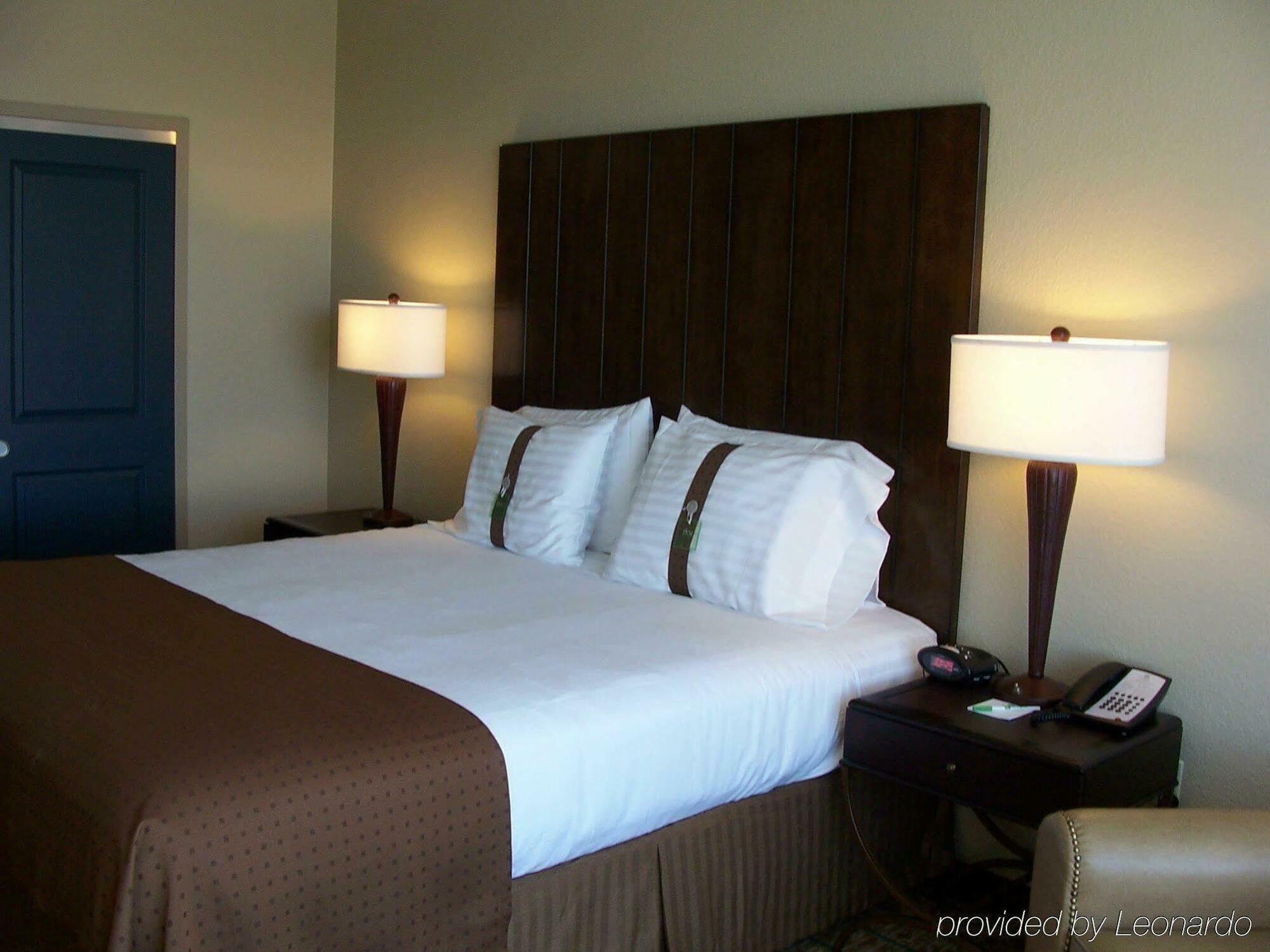 Holiday Inn San Antonio Northwest- Seaworld Area By Ihg Exterior foto